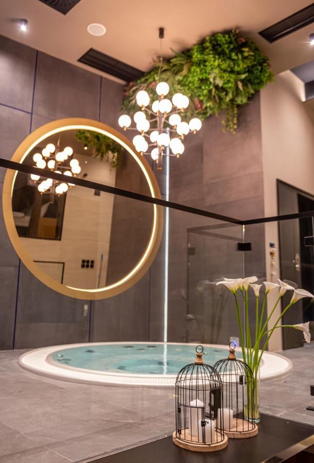 Marconio Wellness Private Pool & Spa - City Center Belgrado Exterior foto